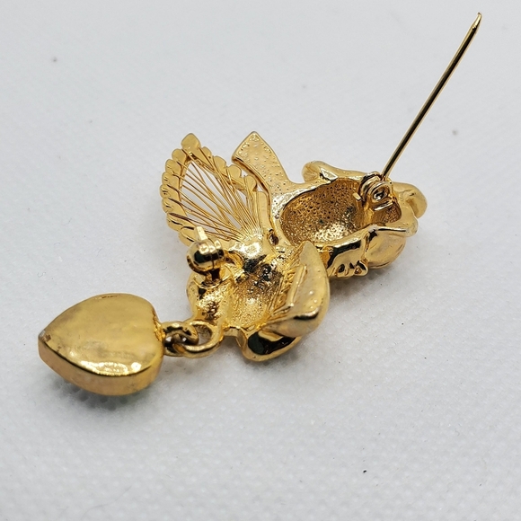 Vintage Angel Pin with Heart Charm by AAI - Picture 4 of 7